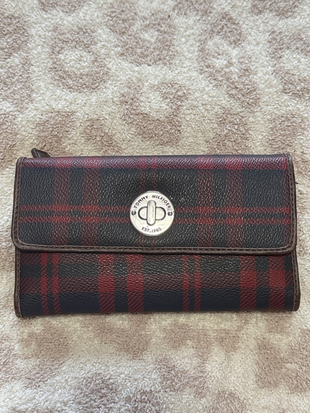 Tommy Hilfiger Black and Red Plaid Turn-Lock Wallet